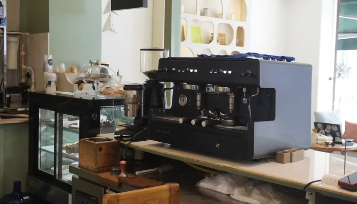The espresso machine and coffee bar at CinderMint
